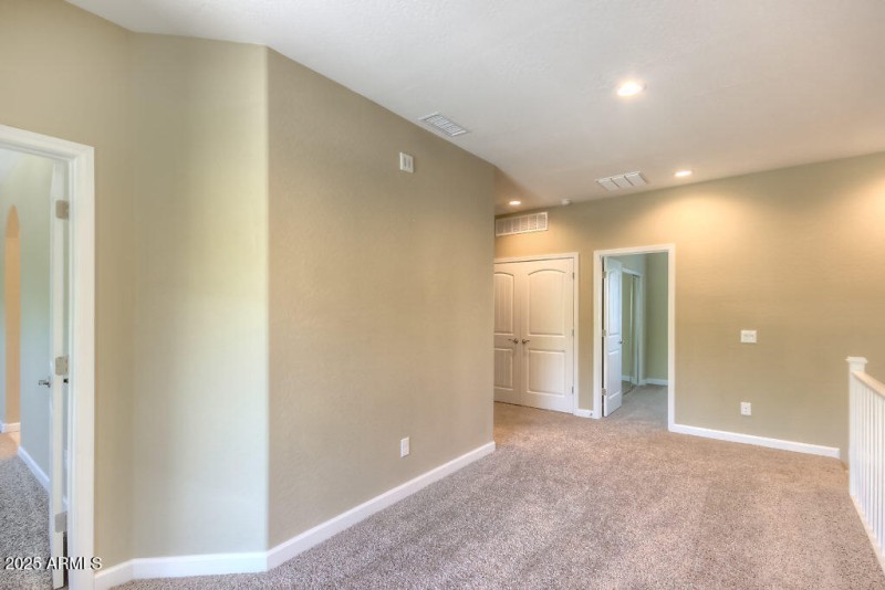 Loft (3)-SMALL