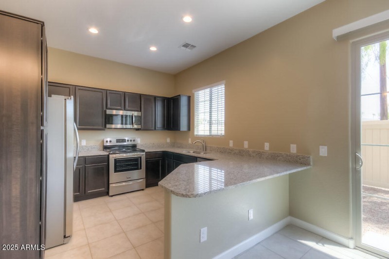 Kitchen (1)-SMALL