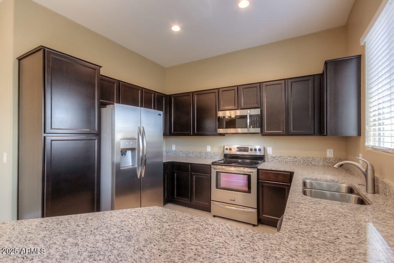 Kitchen (2)-SMALL