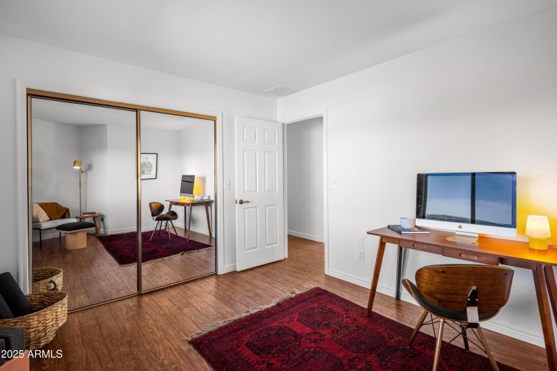 JL_125SycamoreSt-interiors-SideRooms-02