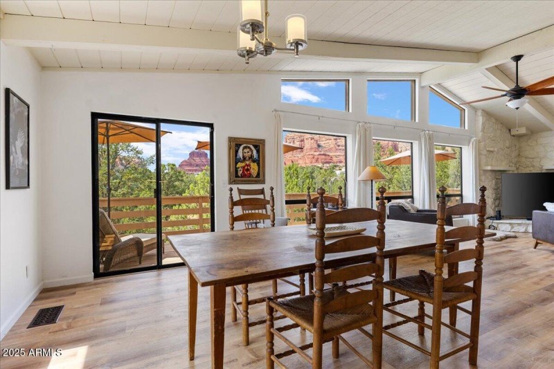 14-Dining Room