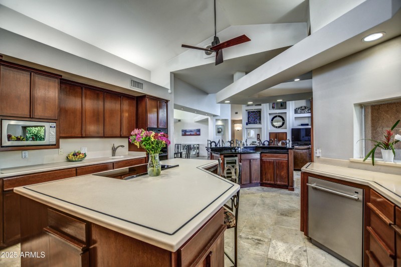 Kitchen 7