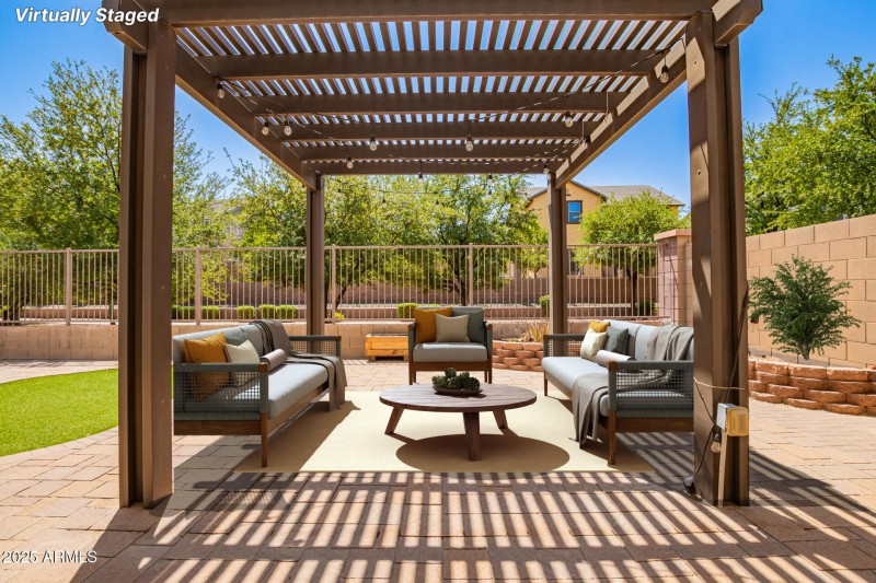 Backyard 2-2