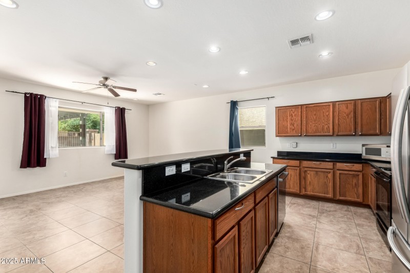 Kitchen 3