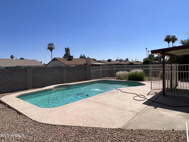 Backyard 2 807 Nopal
