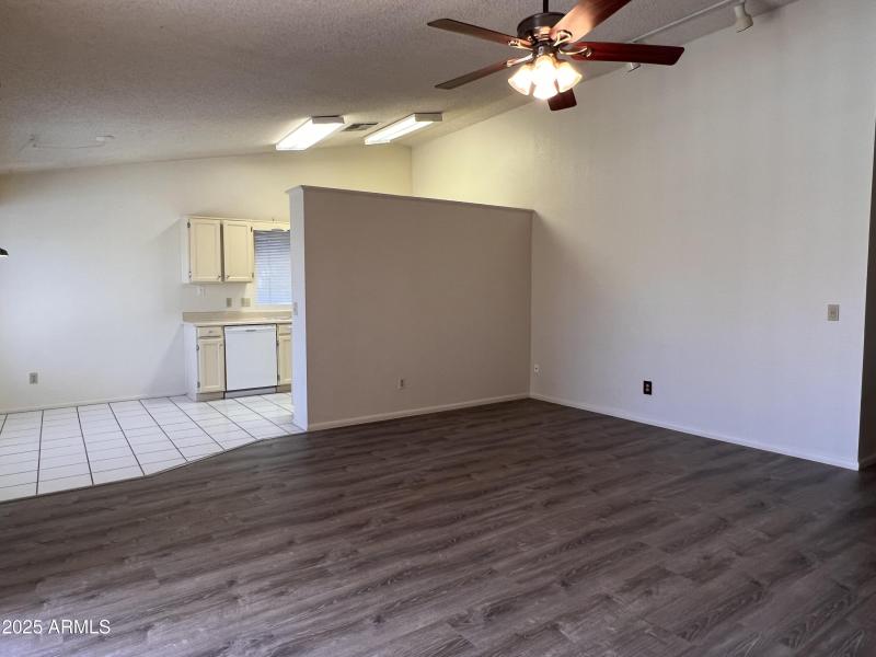 LR Kitchen 807 Nopal