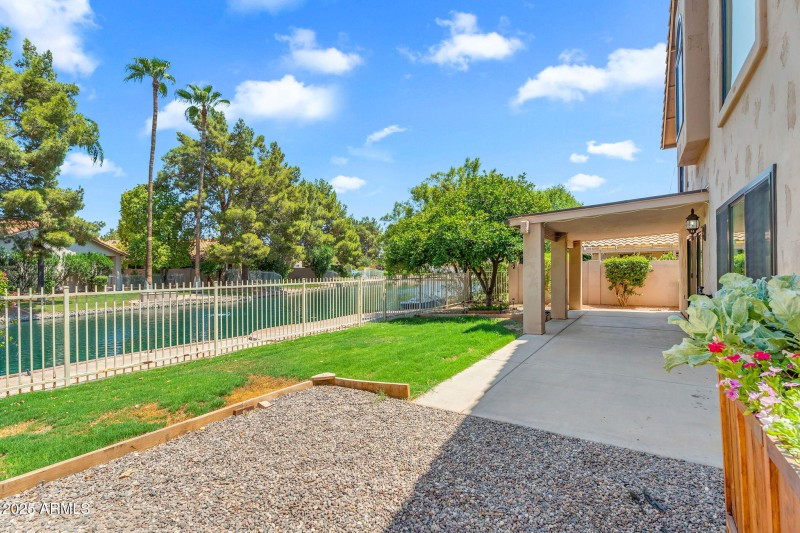 5-web-or-mls-Pennington-05