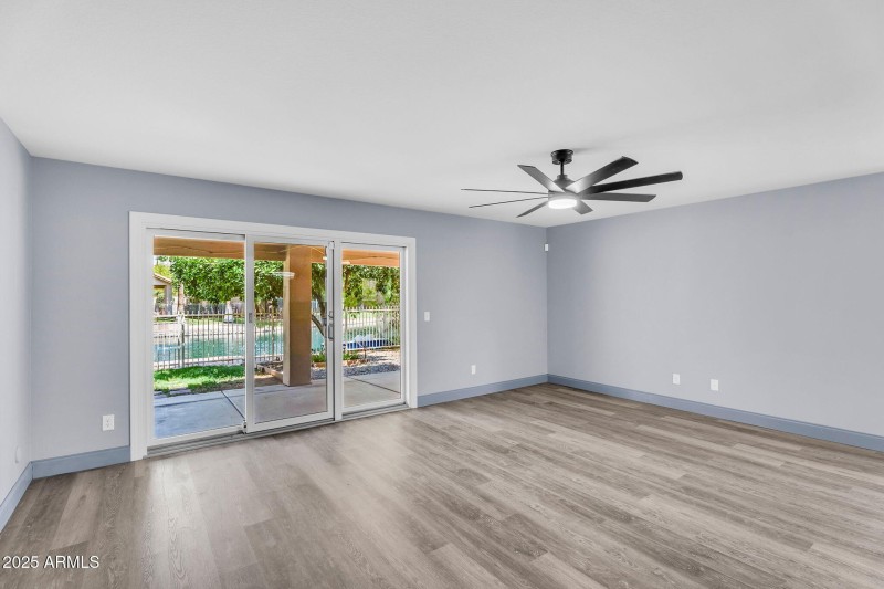 7-web-or-mls-Pennington-07