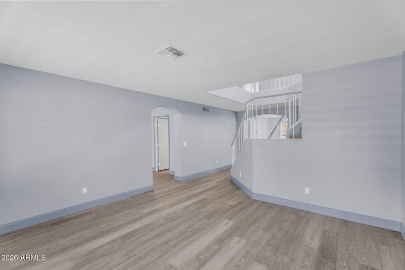 18-web-or-mls-Pennington-18