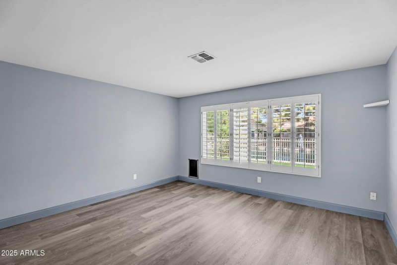 19-web-or-mls-Pennington-19
