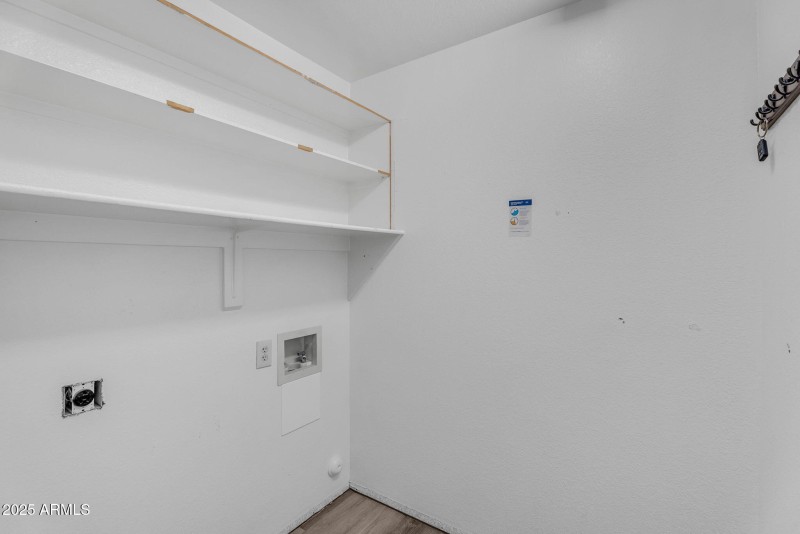 37-web-or-mls-Pennington-37