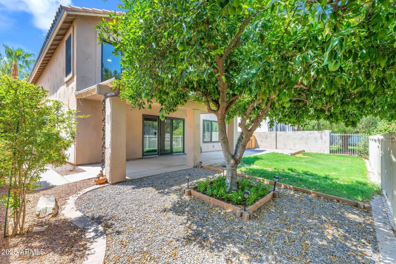 38-web-or-mls-Pennington-38