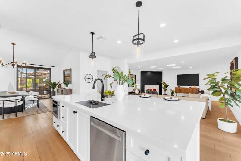 Kitchen to Main Room