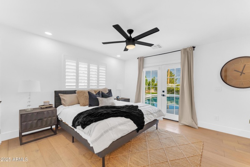 Large Secondary Suite