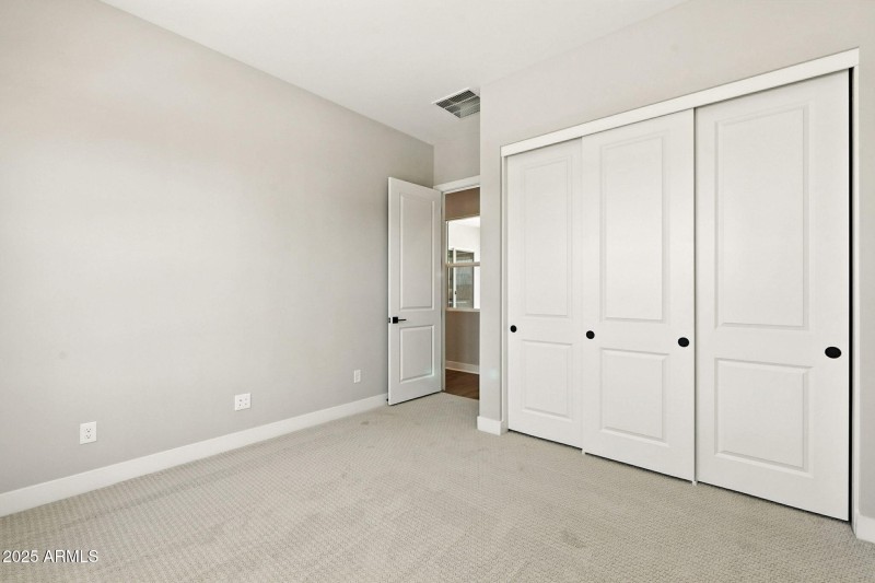 23-web-or-mls-Middlebury-23 (2)