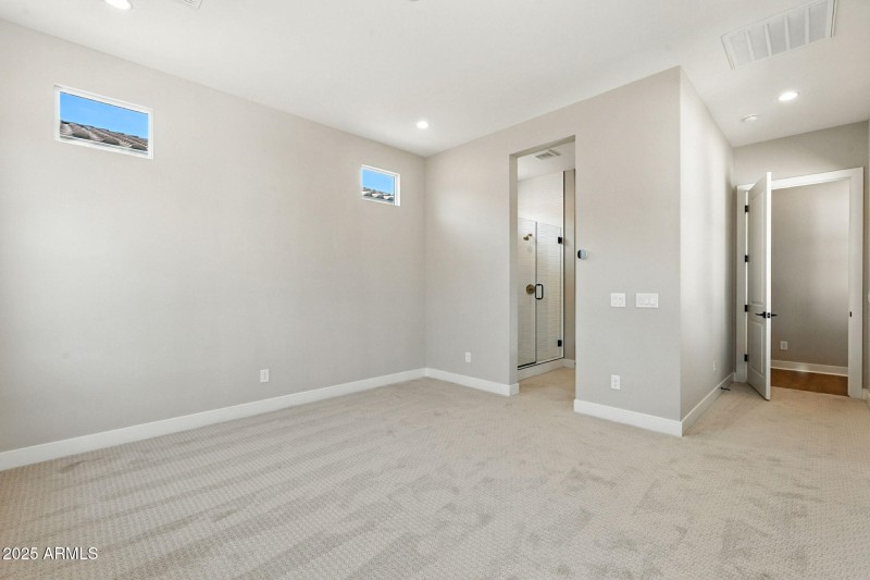 27-web-or-mls-Middlebury-27 (1)