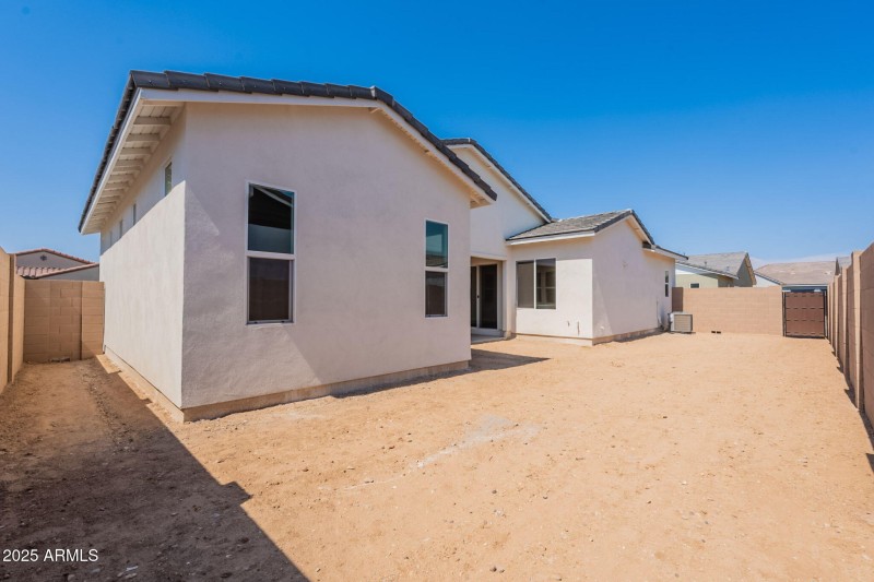 37-web-or-mls-Middlebury-37 (1)