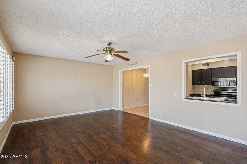 15-web-or-mls-W Brookside Dr-S2308-015