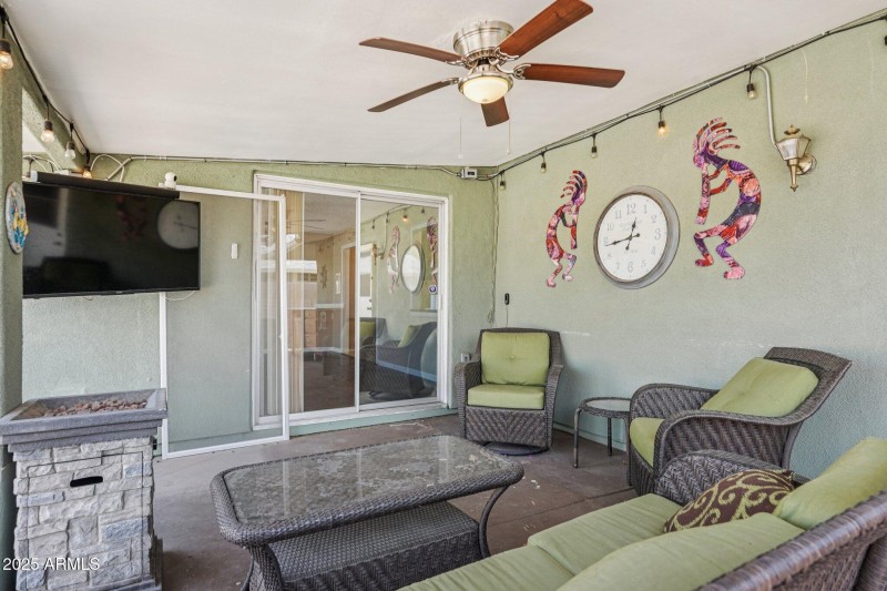 33-web-or-mls-W Brookside Dr-S2308-033