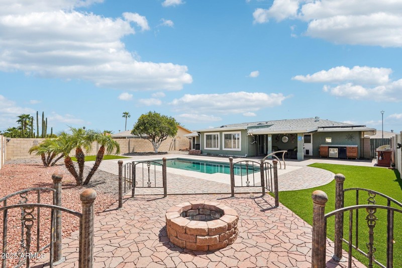 36-web-or-mls-W Brookside Dr-S2308-036