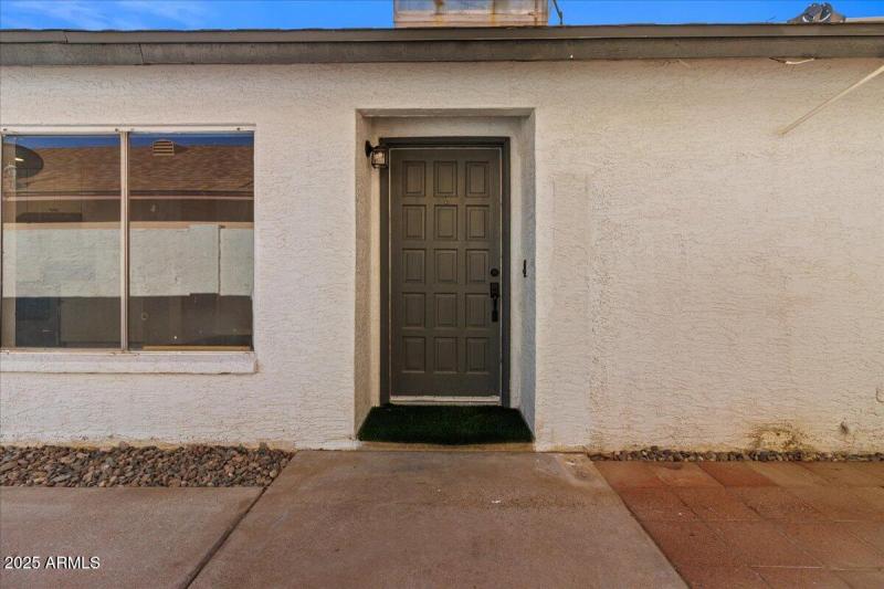 05-Front entry