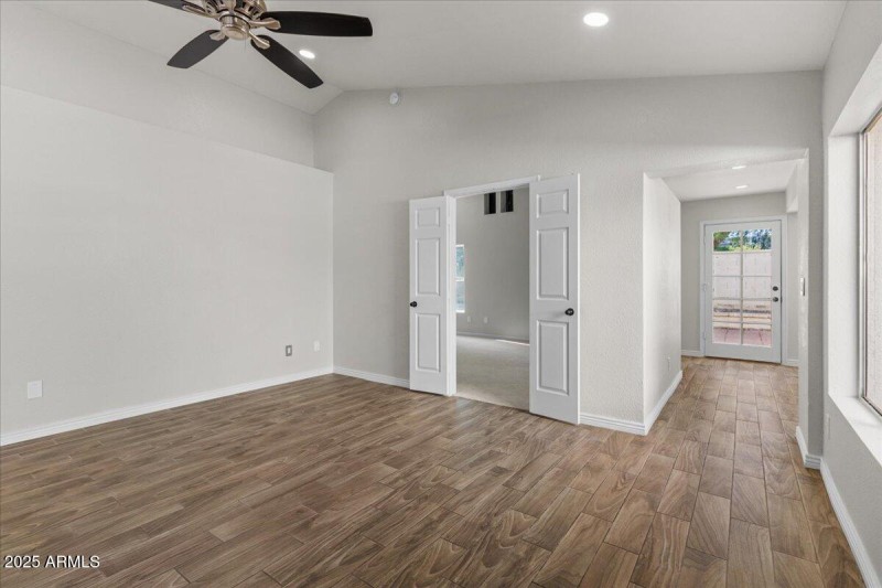 12-Living Room