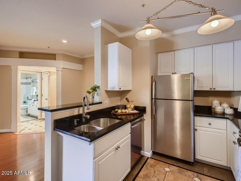 17 3rd Floor Kitchen