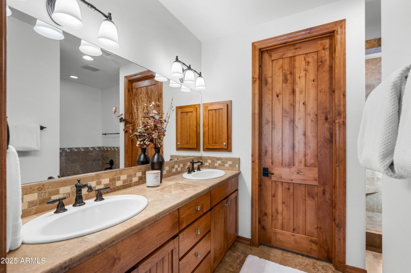 Primary Ensuite