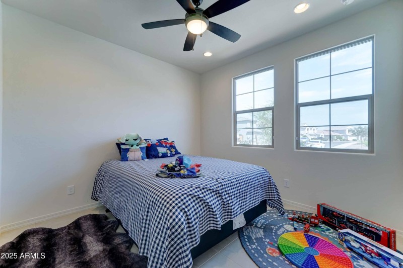 1957 W Fawn Way-27