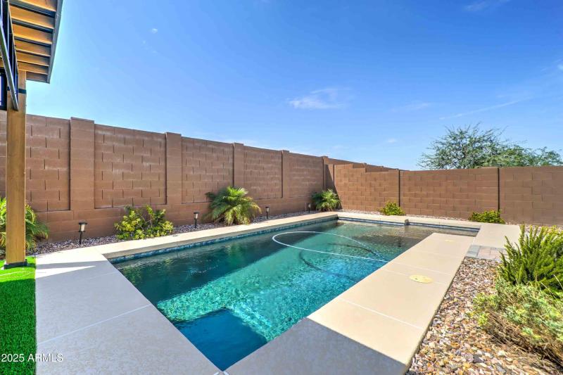 1957 W Fawn Way-37