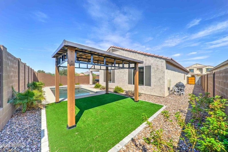 1957 W Fawn Way-39