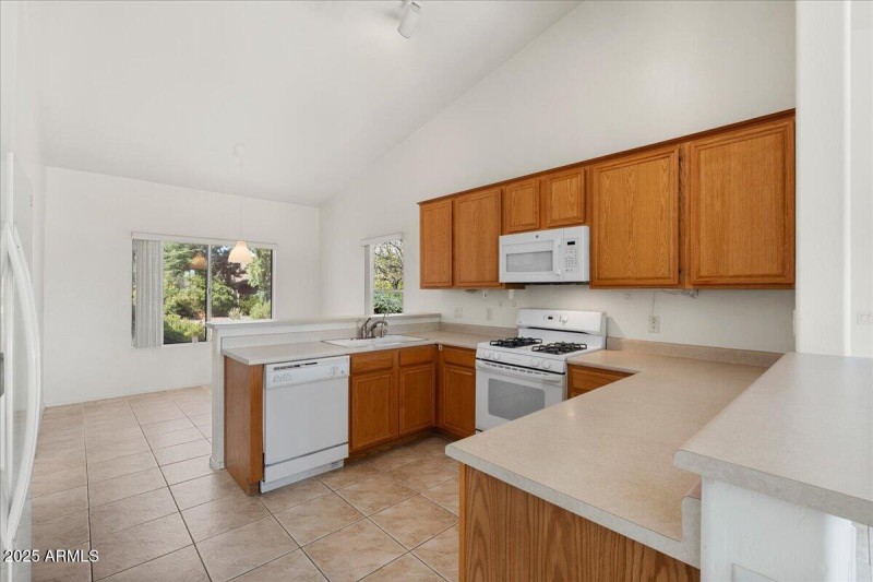 08-Kitchen