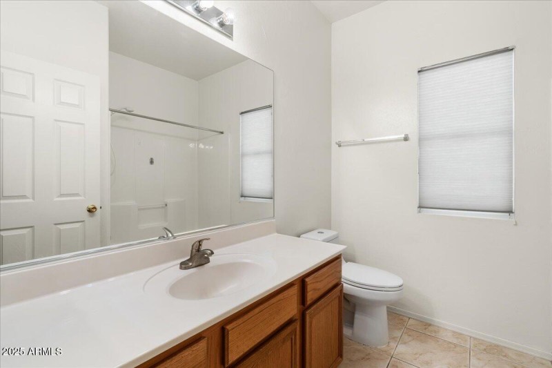 17-Bathroom
