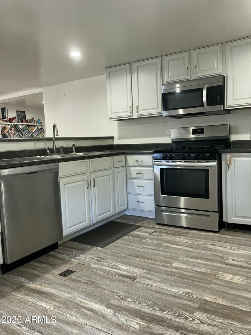 Kitchen #4