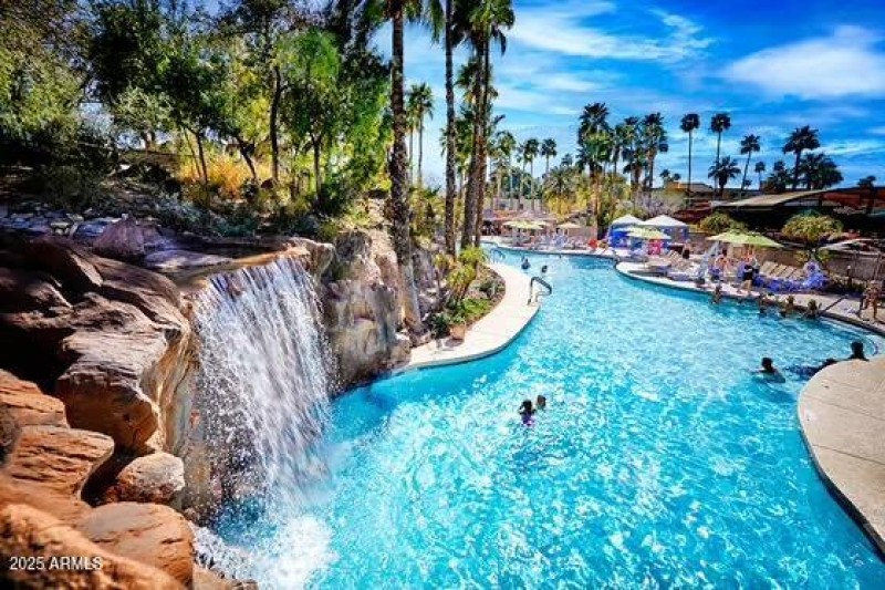 Lazy River - Hilton Resort at the Peak