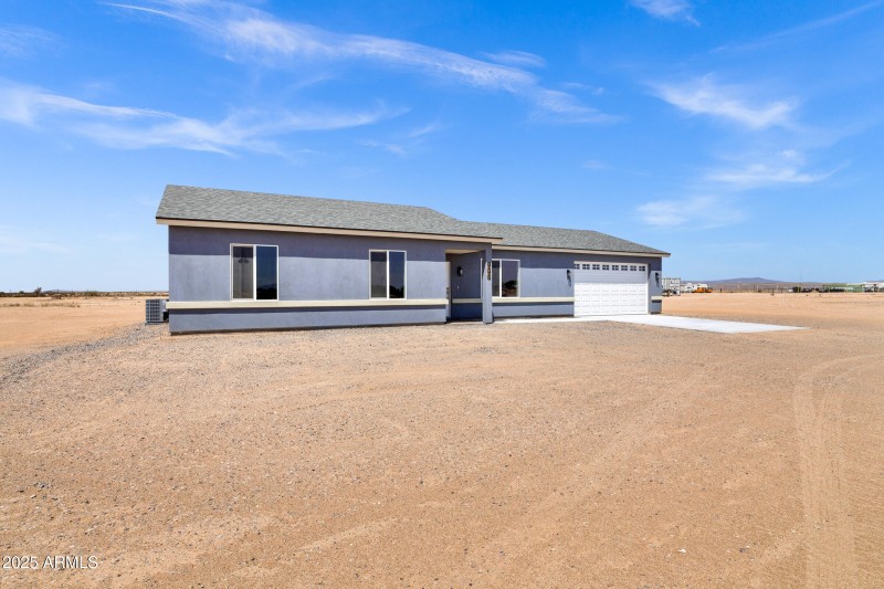 10902 E Angus Ln-3