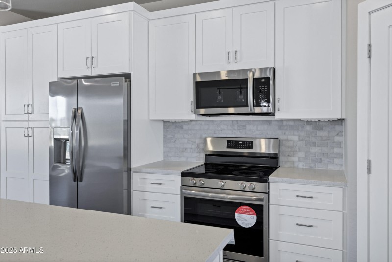 10902 E Angus Ln-12