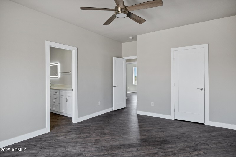 10902 E Angus Ln-19