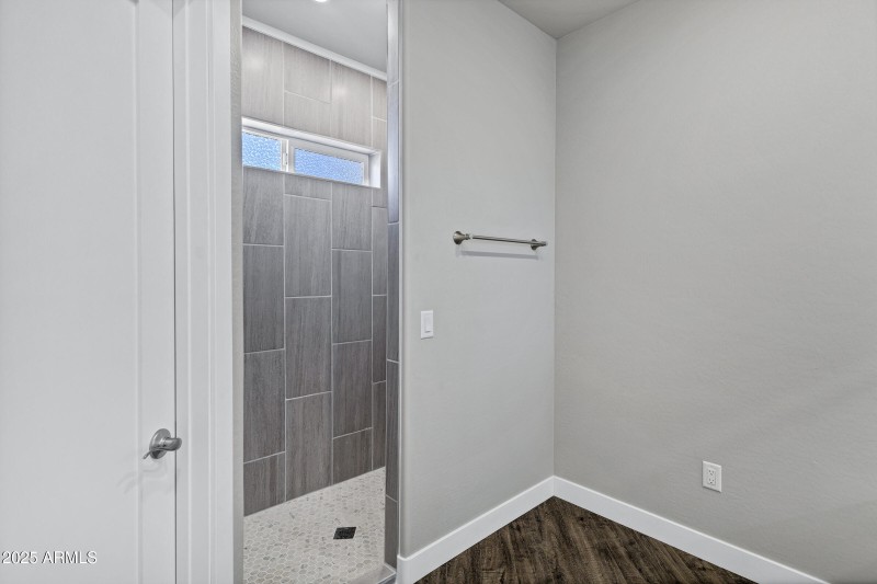 10902 E Angus Ln-21