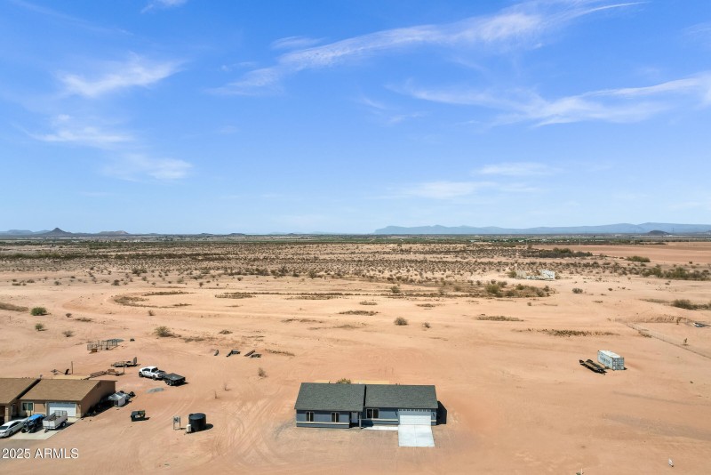 10902 E Angus Ln-32