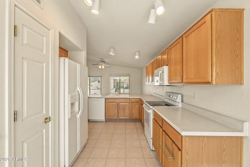 13-web-or-mls-Cherry Hills-13
