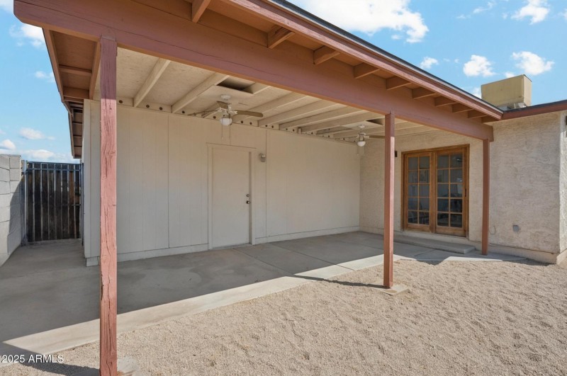 COVERED PATIO
