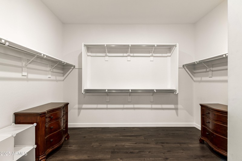Primary Wak-in Closet