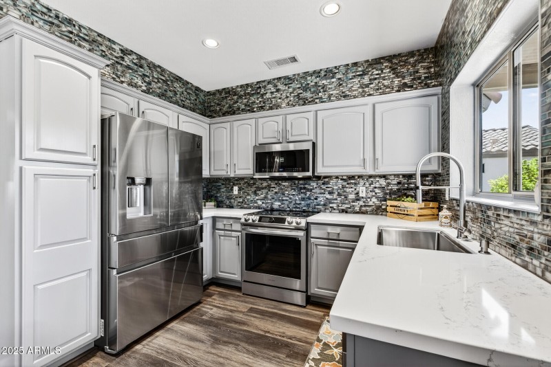 Quartz Counter tops