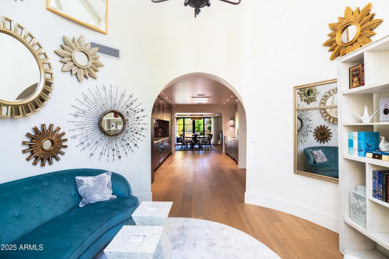Dining room - Kitchen