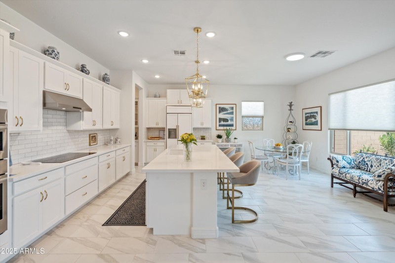 15-Kitchen