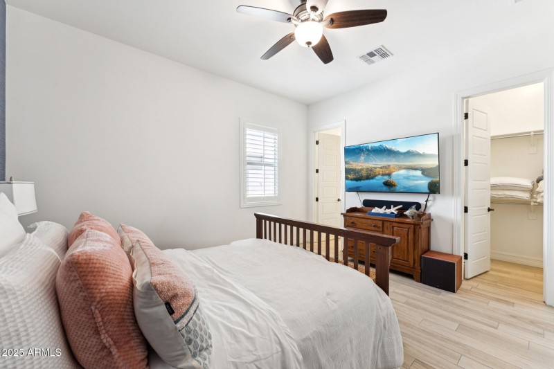 026-bedroom-2