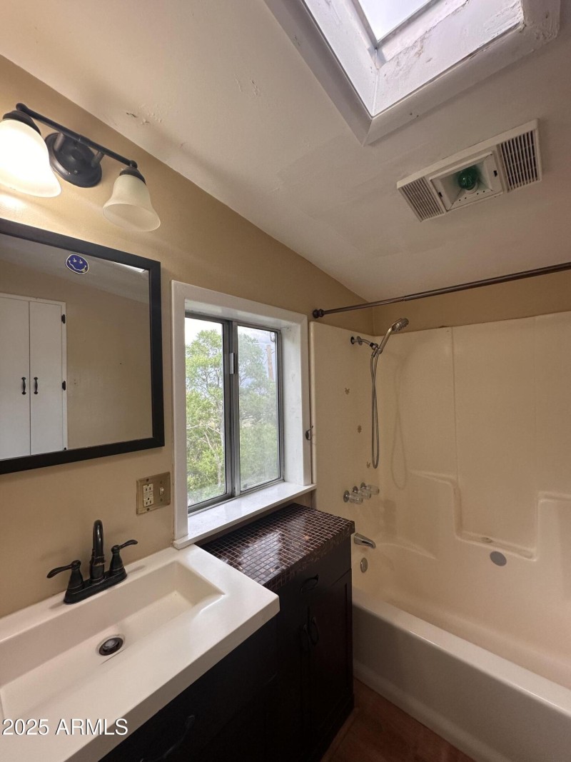 Main bathroom
