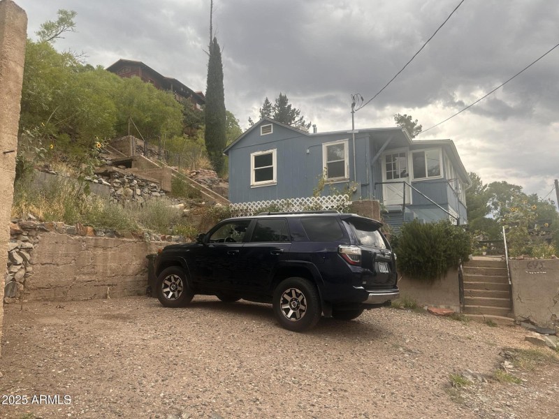 Bookoo parking.