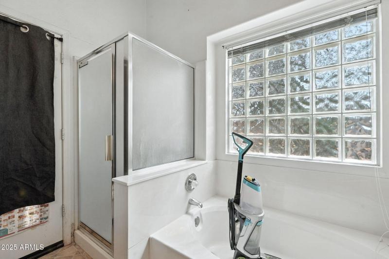 30-web-or-mls-Quartz-30